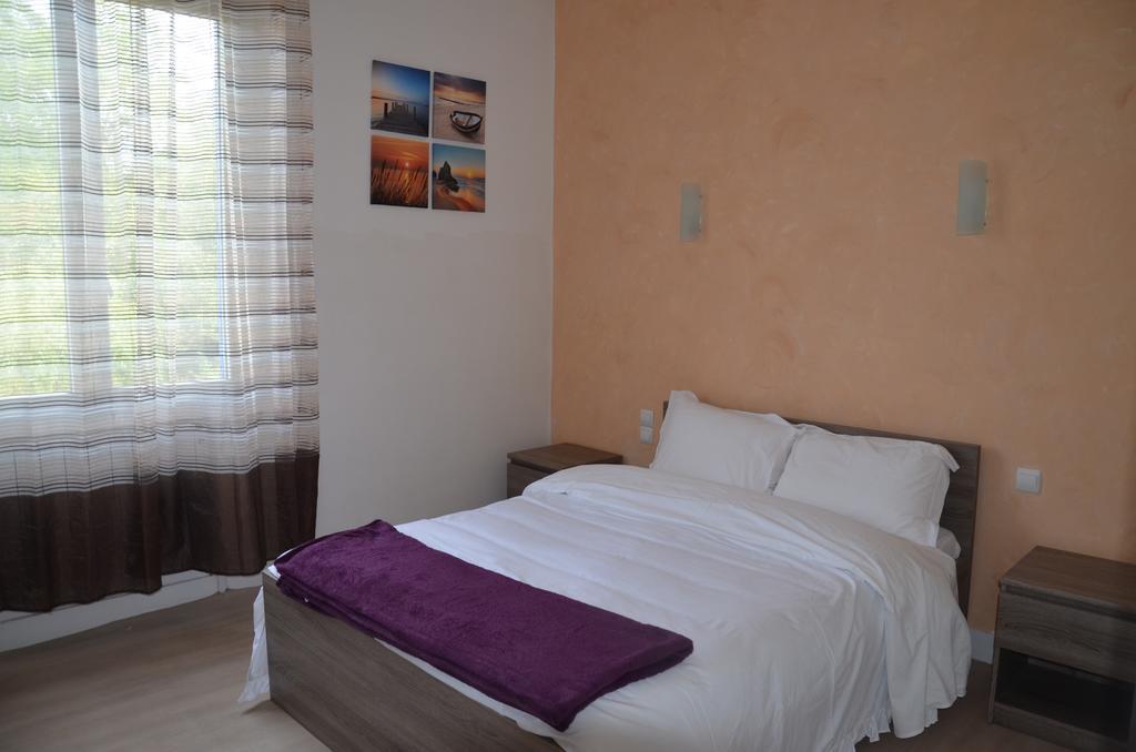Weckerlin Vila Sarliac-sur-l'Isle Exterior foto